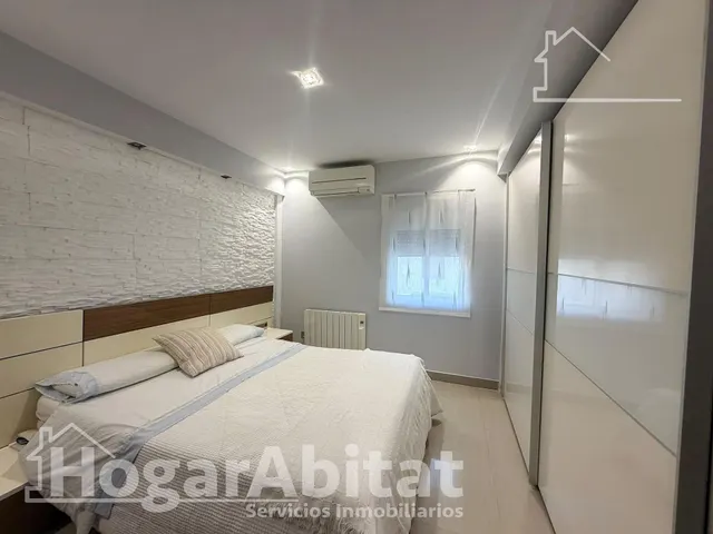 ¡Espectacular! Amplio, impecable y moderno con balcón, todo amueblado — 34