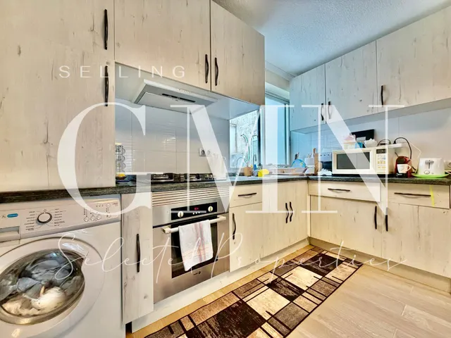 Piso 3 habitaciones 81m² en venta - Casco Antiguo — 9