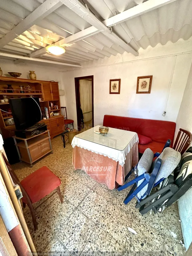 PARCELA 3000m2 CON PEQUEÑA EDIFICACIÓN A 10 MINUTOS DE LA GA - foto 2