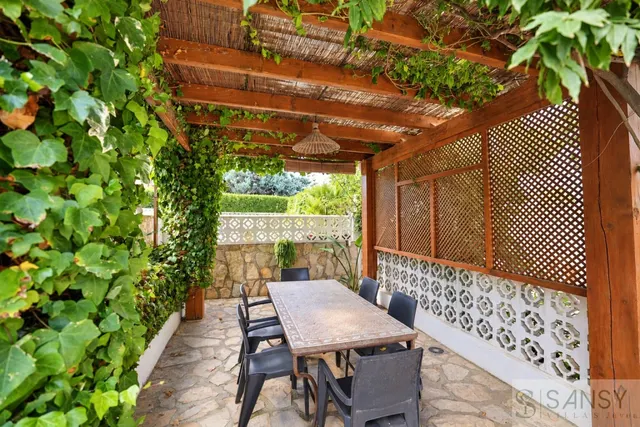 Chalet con piscina en venta en Jávea/Xàbia - 4 dormitorios y vistas al Montgó — 10