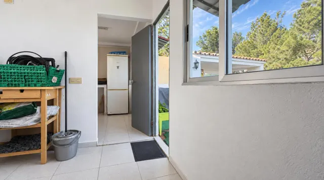 Tres plantas y una casa que guarda el cielo con piscina para el final.!! — 29