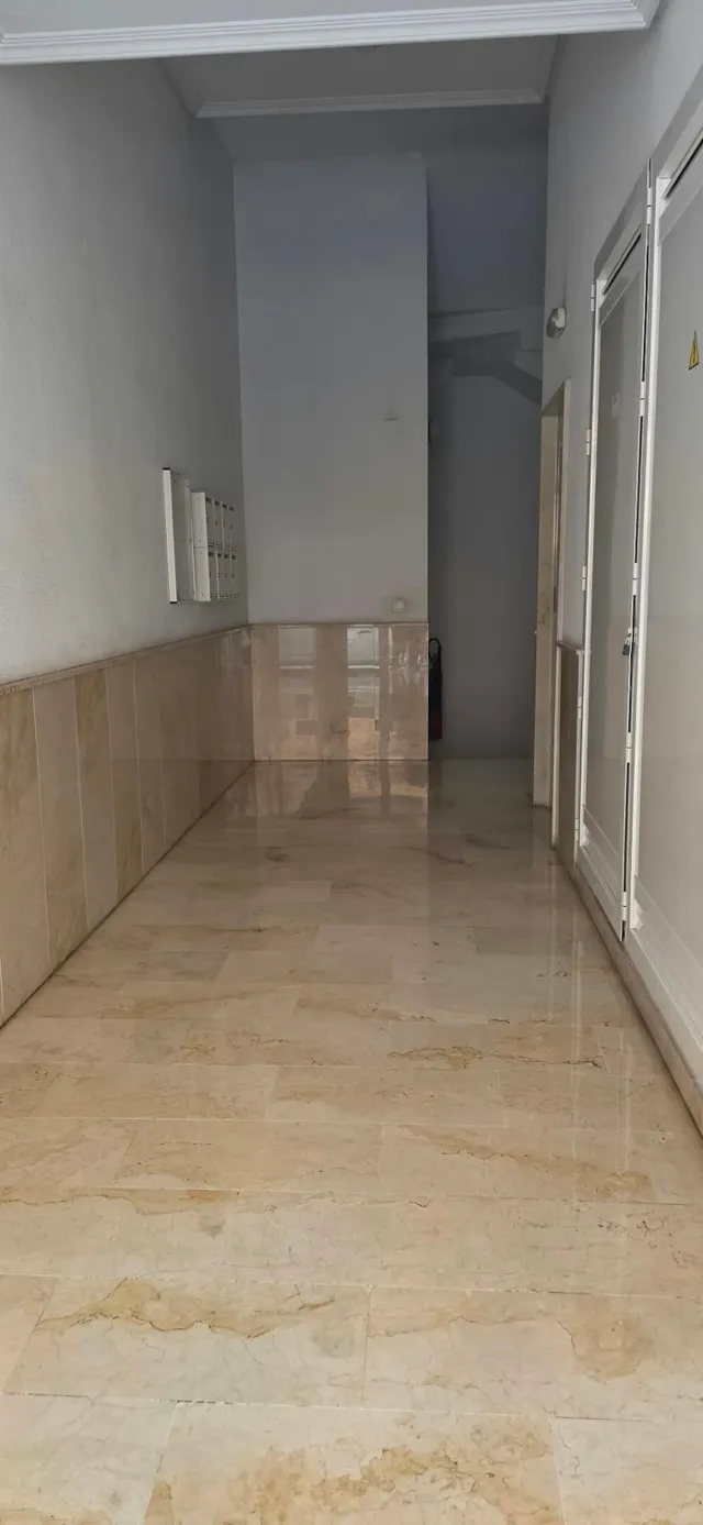 PISO A LA VENTA AMPLIO, LUMINOSO Y CON PLAZA DE GARAGE — 33