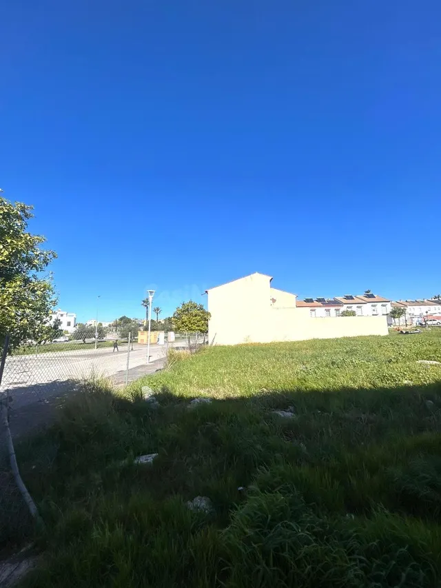 Venta de solares urbanos en Gerena (Sevilla) - foto 3
