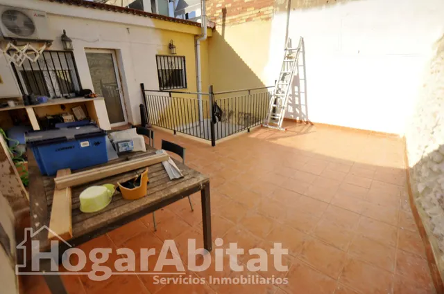 ¡magnífica casa! reformada y luminosa con dos terrazas y garaje — 17