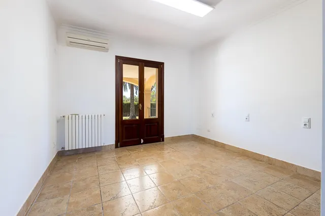 Finca Rústica en Algaida con piscina, privacidad y carácter mallorquín — 18