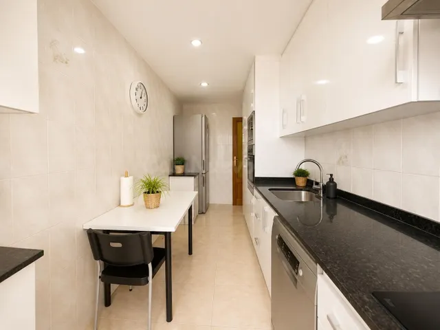 AMPLIO PISO DE 3 habitaciones EN PALMA - foto 5