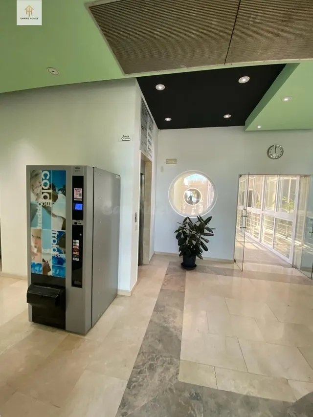 SE VENDE PLANTA DE OFICINAS en Tres Cantos (Madrid) - foto 3