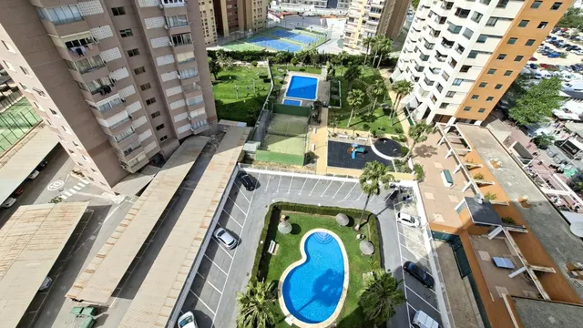 APARTAMENTO DE 2 DORMITORIOS RECIEN REFORMADO — 18