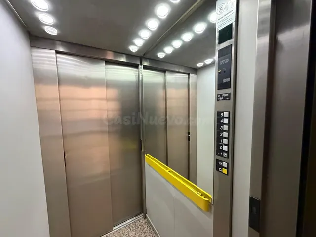 EXCLUSIVA VIVIENDA EN VINAROZ A POCOS METROS DEL MAR – AMPLI - foto 5