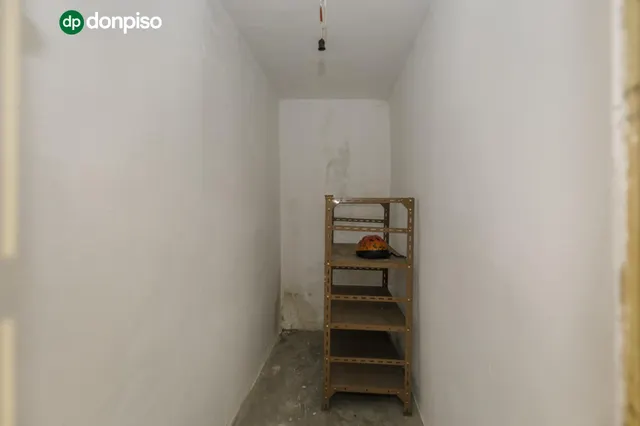 EXCLUSIVO PISO DE 253 m2 EN GRANADA CENTRO – 2.800 €/MES DE RENTABILIDAD — 29