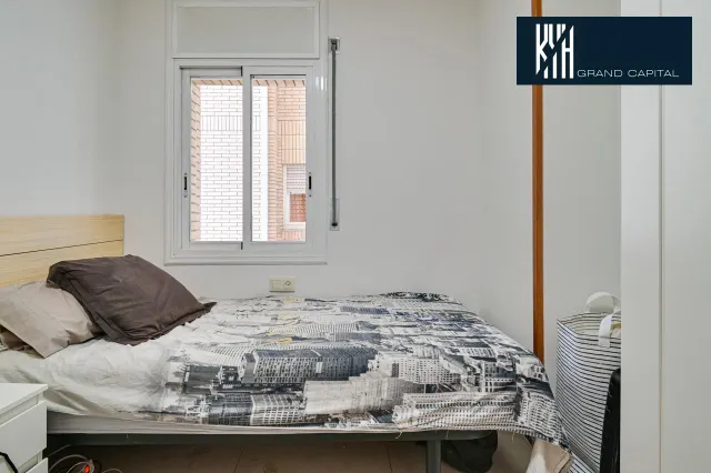 PISO LLUIS PERICOT — 26