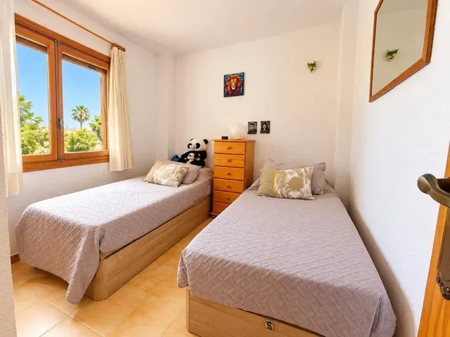 Apartamento con piscina cerca de la playa en Santa Pola — 10