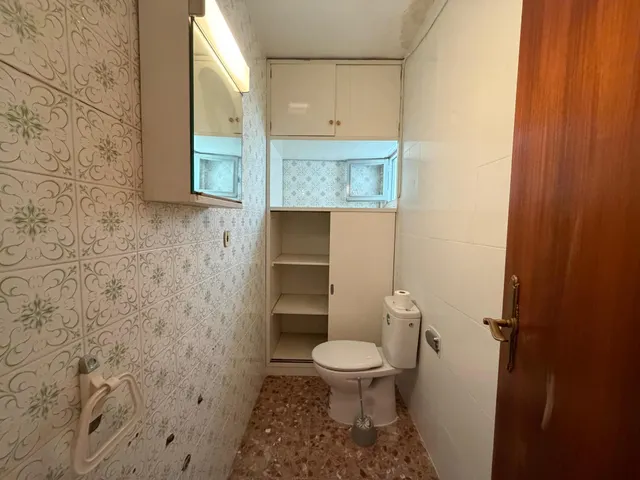 Amplia vivienda de 4 dormitorios en el centro de San Juan de Alicante — 15