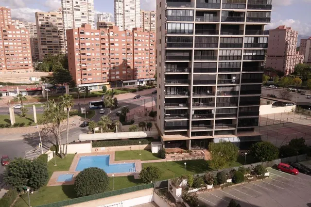 VENDEMOS APARTAMENTO EN BENIDORM TORRE IPANEMA — 3
