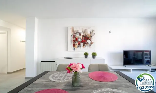 GRAN RESERVA Magnífico apartamento reformado con licencia turística, cerca de la playa y con piscinas y jardines comun — 3