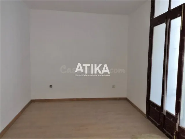 LOCAL COMERCIAL EN CALLE MAYOR - foto 5