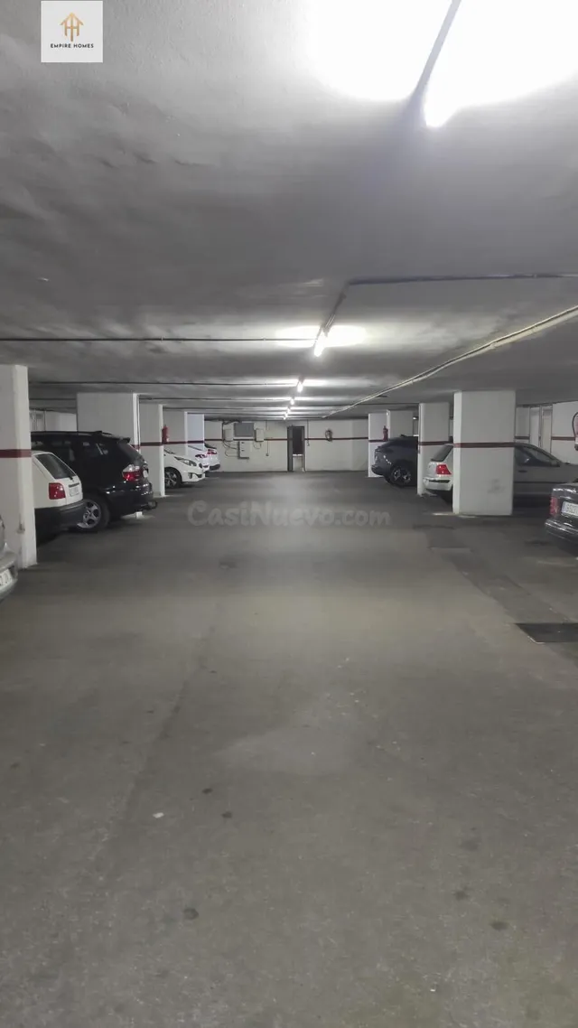 ¡Tu coche se merece el mejor sitio! Plaza de garaje en alqui - foto 3