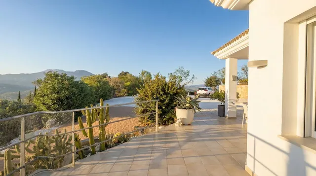 Chalet 4 habitaciones 357m² en venta - South of spain — 44