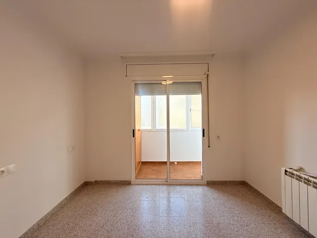Piso en l'Aldea (Estació) — 28
