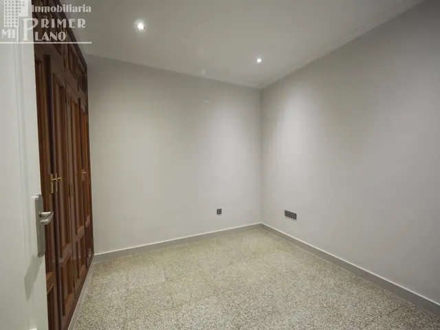 Amplia Casa en Tomelloso con Garaje Privado y Buhardilla — 12