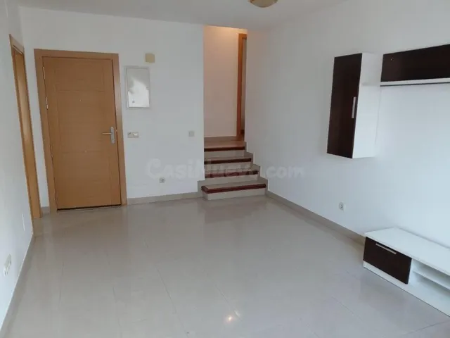 Doña ermita, coqueto piso de 2 dormitorios,  2 baños — 2