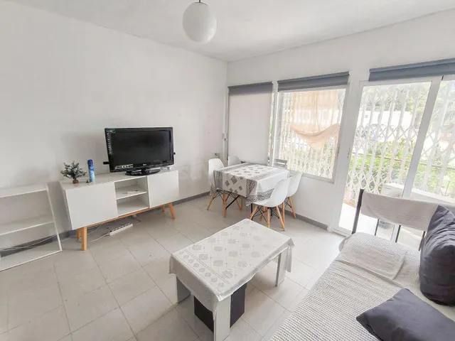 Apartamento de 3 dorm. y 1 baño en zona Rincón de Loix - www - foto 2