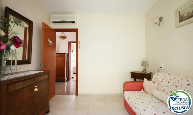 A solo 300 metros del mar: hogar con encanto en La Farella — 21