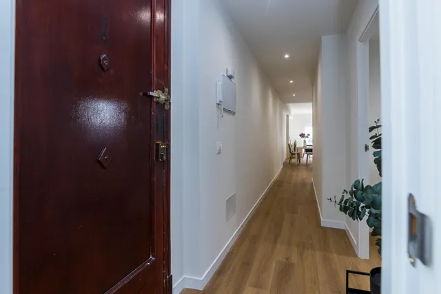 Piso reformado y luminoso con balcón en Palma — 25