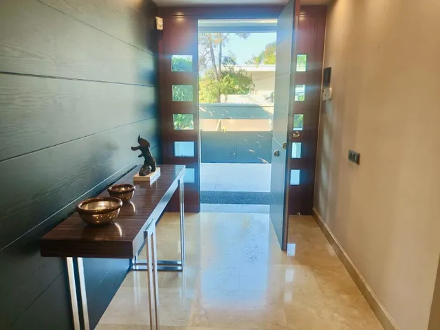 Exclusiva villa de lujo en Ciutat Diagonal, Esplugues de Llobregat, con vistas panorámicas a Barcelona y al mar — 23