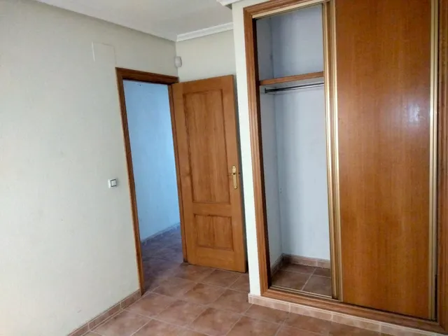 ESTUPENDO APARTAMENTO CON TERRAZA EN BENFERRI — 28