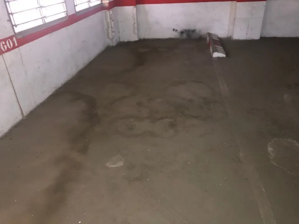 Parking en venta en edificio "El Pozo", cerca de las delegaciones territoriales.