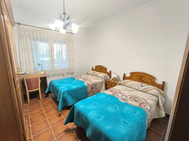 Villa 5 habitaciones 320m² en venta - Ayuntamiento — 13