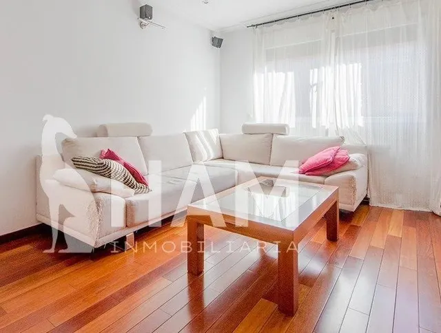 Planta baja 4 habitaciones 97m² en venta - Centro