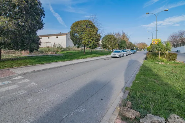 OPORTUNIDAD EN VENTA DE SOLAR URBANO EN PELIGROS — 14