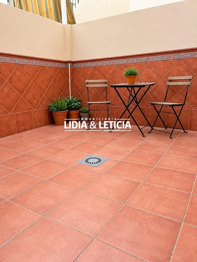 Casa adosada en zona Santa Lucía — 6