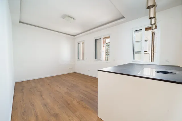 Espectacular piso recién reformado en pleno Paseo Mallorca - foto 4