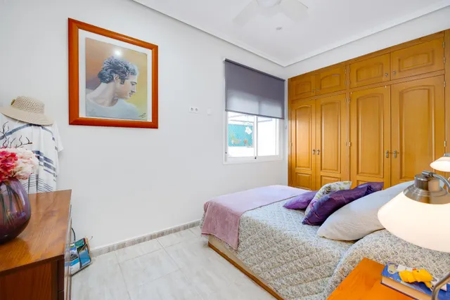 Elegante Propiedad Doble con Vistas al Campo y Acabados de Lujo — 24