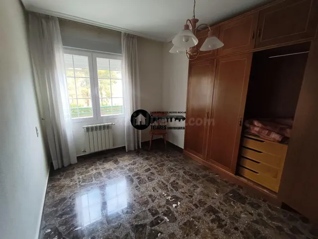 Inmobiliaria Tejares Alquila estupendo piso zona Avenida España - Hospital — 3