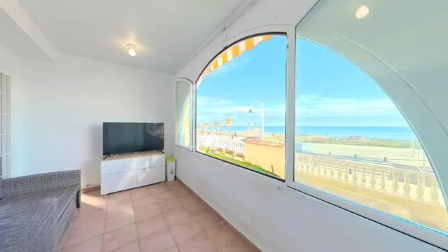OPORTUNIDAD EN PRIMERA LINEA DE PLAYA!! 2 terrazas — 2