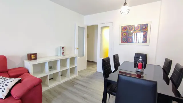 Vivienda tres dormitorios y aparcamiento en alquiler, Málaga - Centro — 21