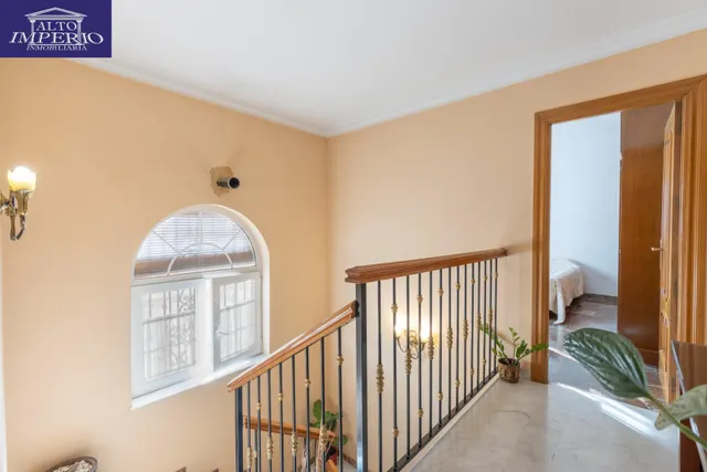 Casa en esquina en venta en Las Gabias — 25