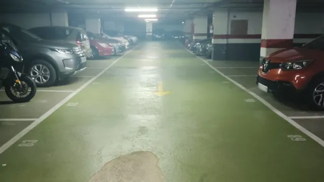 Parking de moto 5m² en alquiler - Eixample — 17