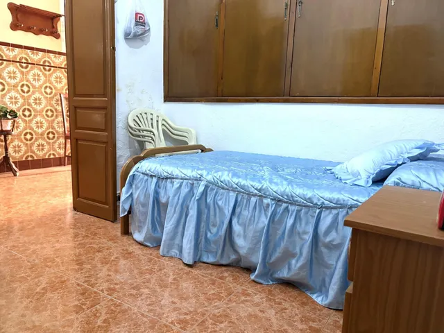 CASA ENTERA CON COCHERA - foto 5