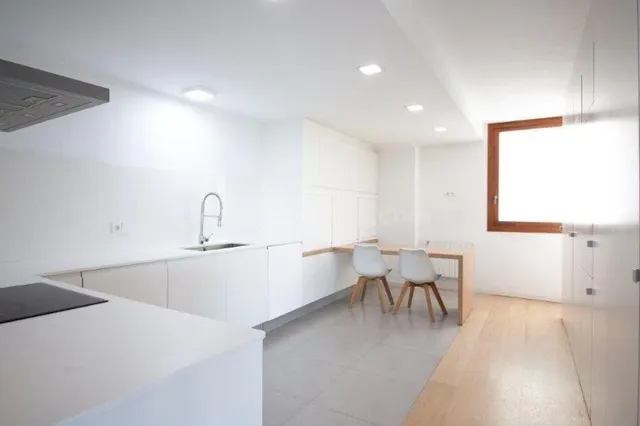Piso 4 habitaciones 185m² en venta - Exposició - foto 4