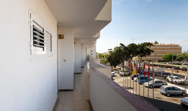 Atractivo apartamento en una ubicación céntrica de Playa del Inglés – con vistas a la piscina — 35