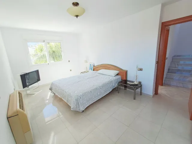 Adosado 5 habitaciones 180m² en venta - Centro — 18
