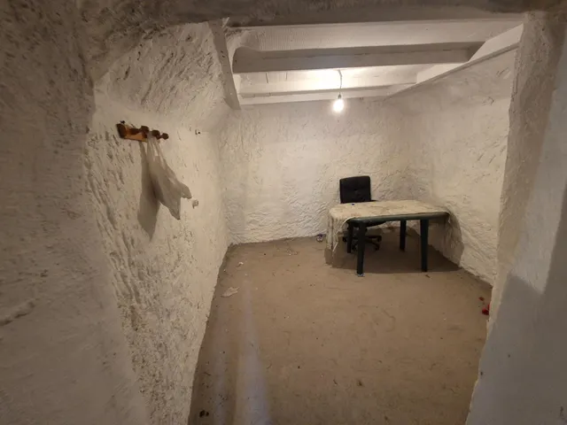 Se vende campo cueva en Petrer — 15