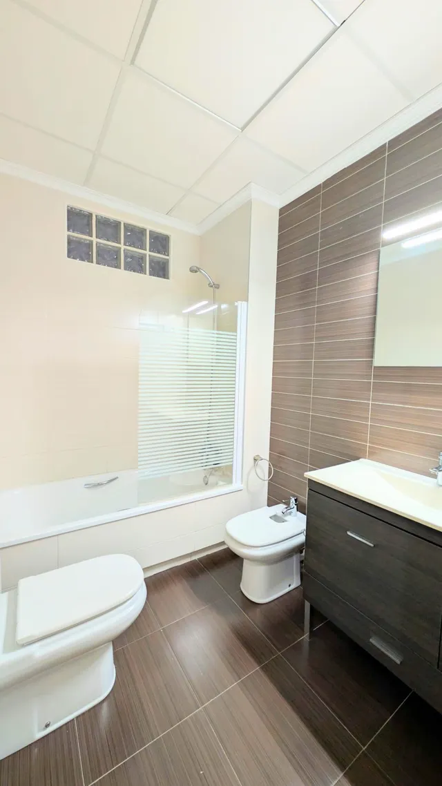 ¡oportunidad única: planta baja semi nueva, 95 m2, Elche, zona toscar, vivienda de esquina, totalmente exterior, entrada independiente! — 22