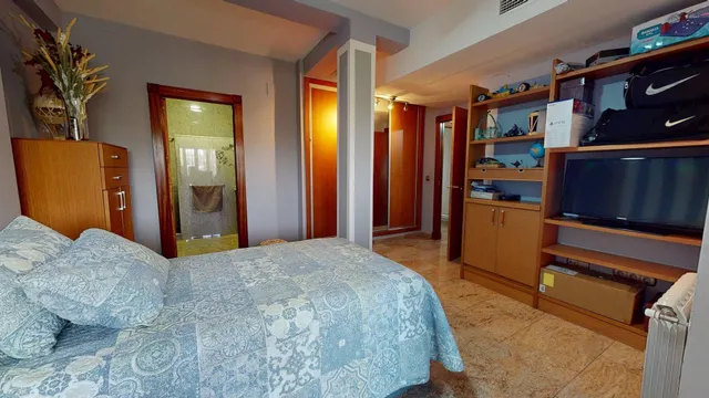 Chalet de lujo en Sansueña, Córdoba con 600 m2 construidos, parcela de 1.500 m2, piscina privada y amplios dormitorios — 27