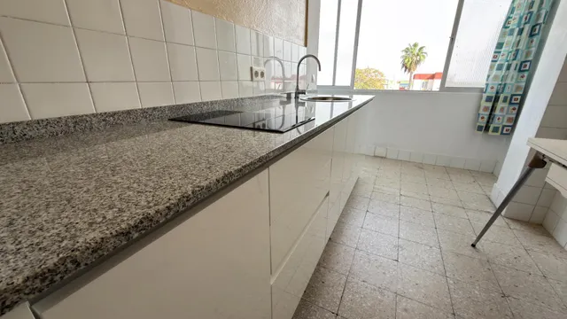 LUMINOSO PISO EN VENTA EN LA ORDEN (HUELVA) — 6